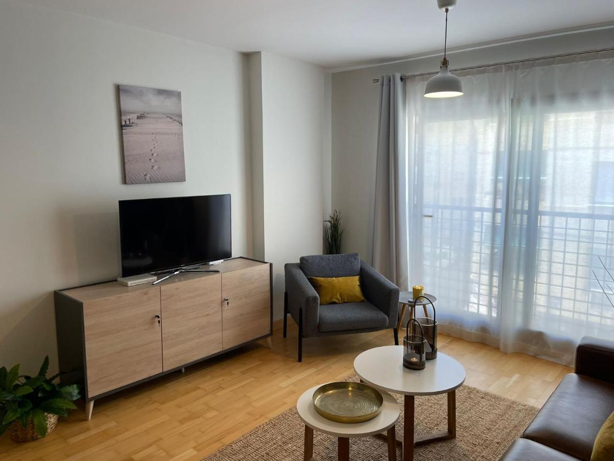 A Space That Feels Like Home With Private Parking Málaga Exterior foto